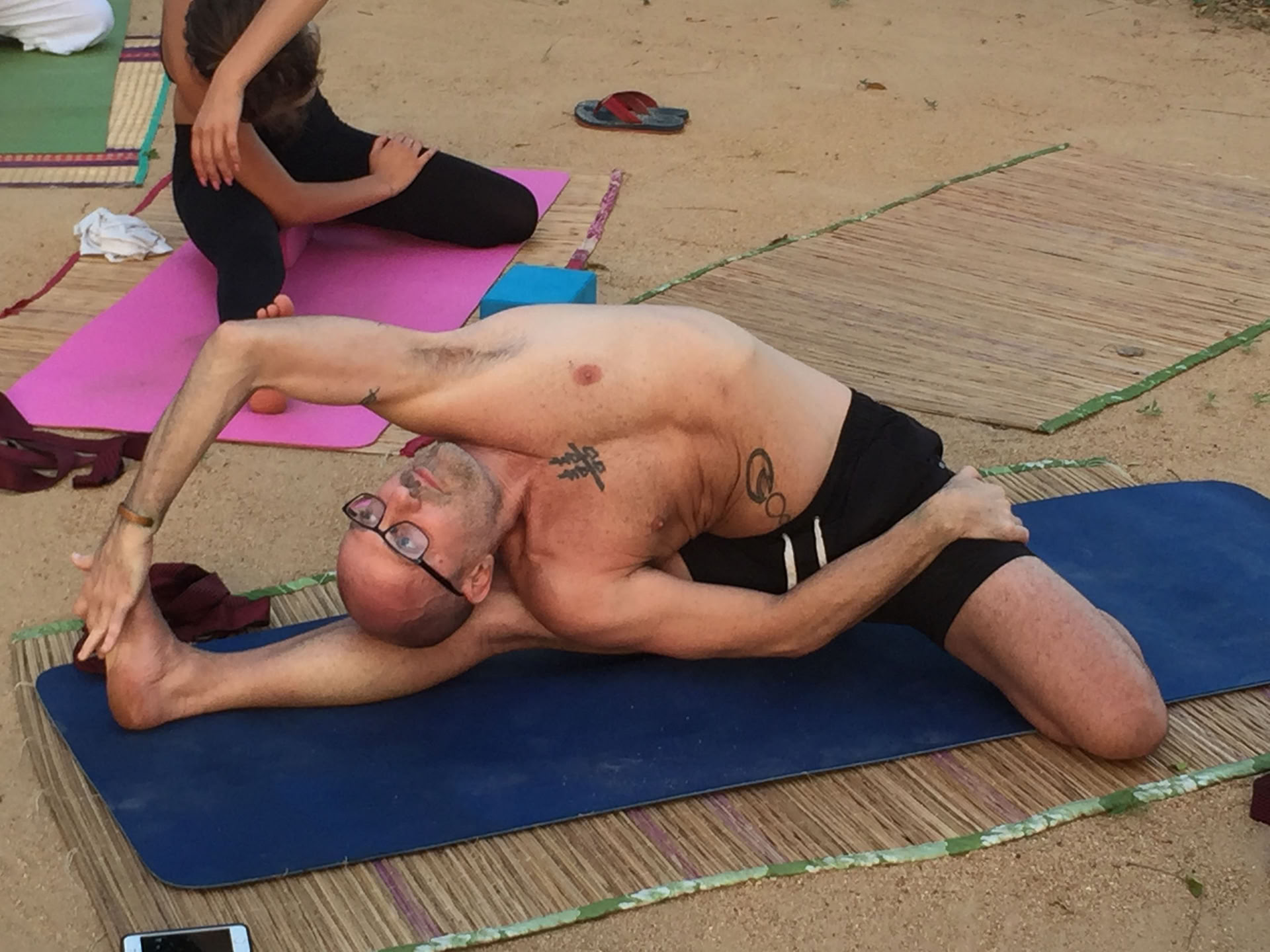 Rob Hess - Flujo de Yoga Prana de Navidad/Año Nuevo