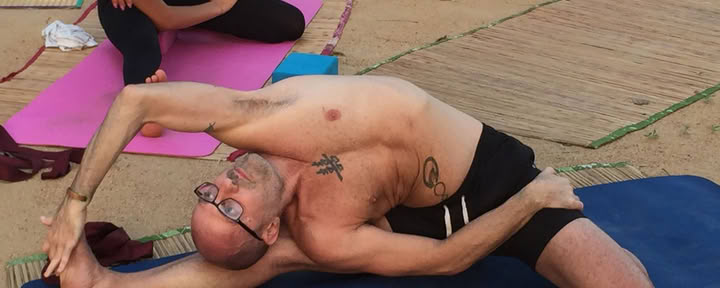 Rob Hess - Flujo de Yoga Prana de Navidad/Año Nuevo