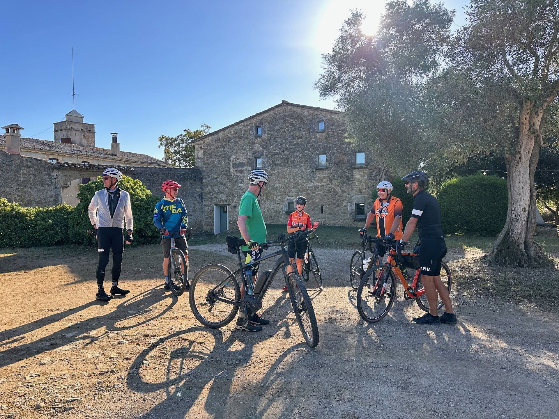 Girona - Vacaciones de yoga y ciclismo