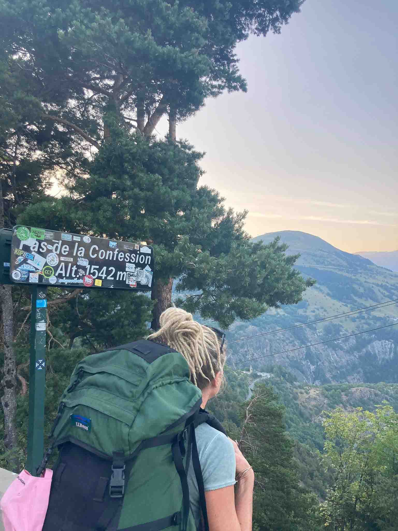 Yoga y Caminata en Francia