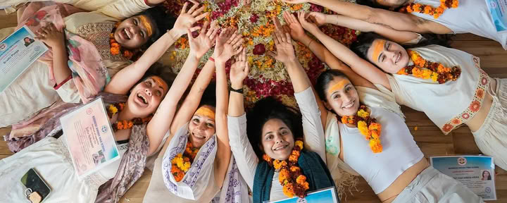 Formación de profesores de yoga de 200 horas en Rishikesh – del 1 al 22 de septiembre de 2026