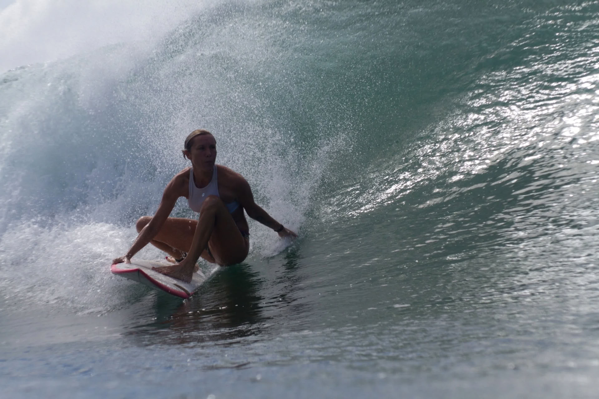 Flow Factory x Santosha Surf & Bienestar Retiro
