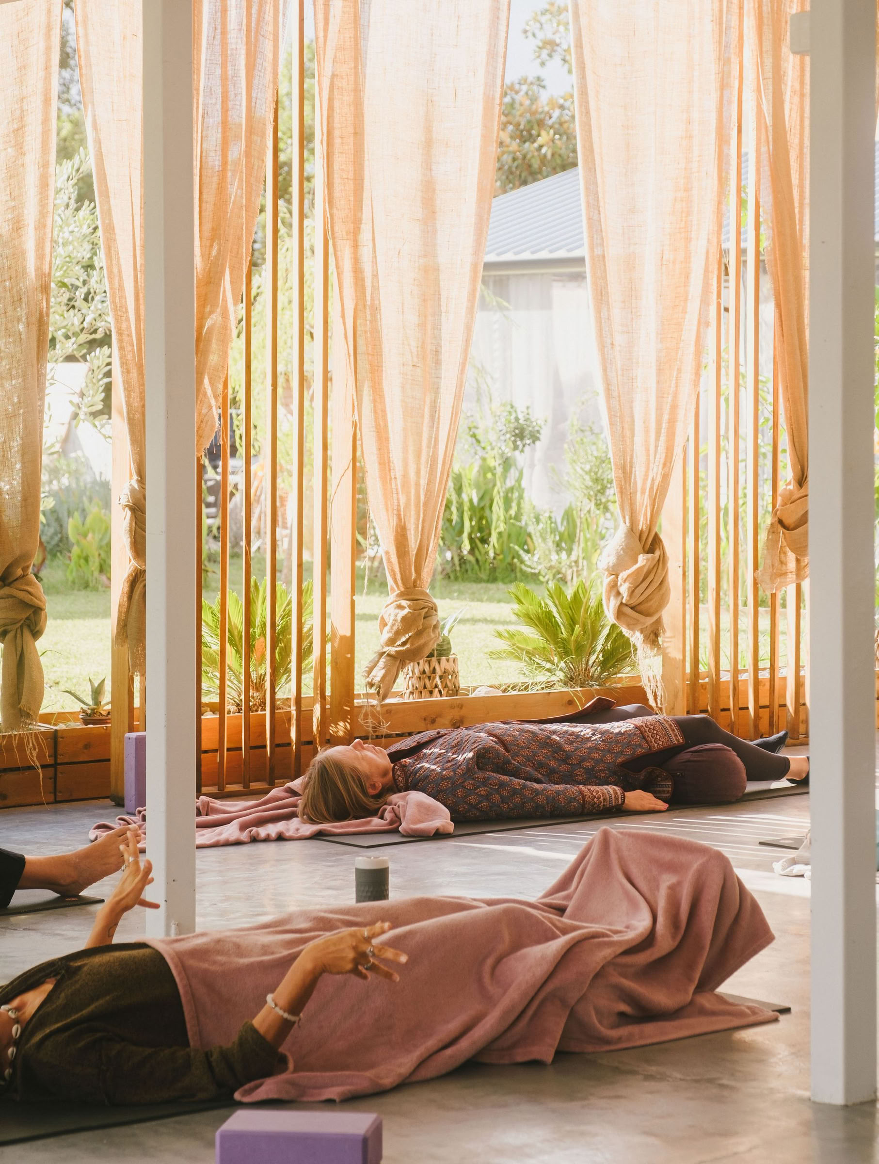Formación fundamental de Vinyasa y Yin de 200 horas