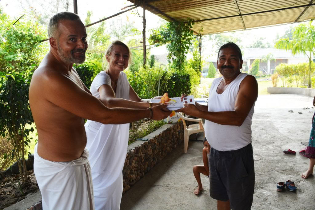 Sistema de Yoga y Kriya Sharabh de 300 horas