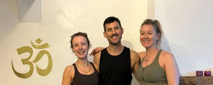 Retiro de yoga junto al mar