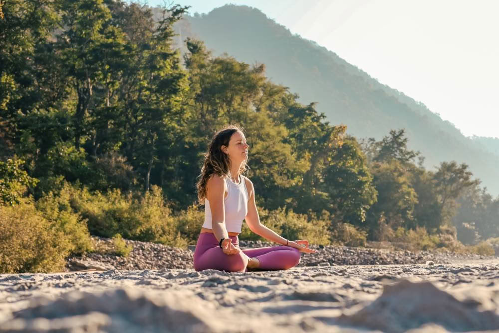 TTC de Terapia de Yoga de 100 Horas en Rishikesh