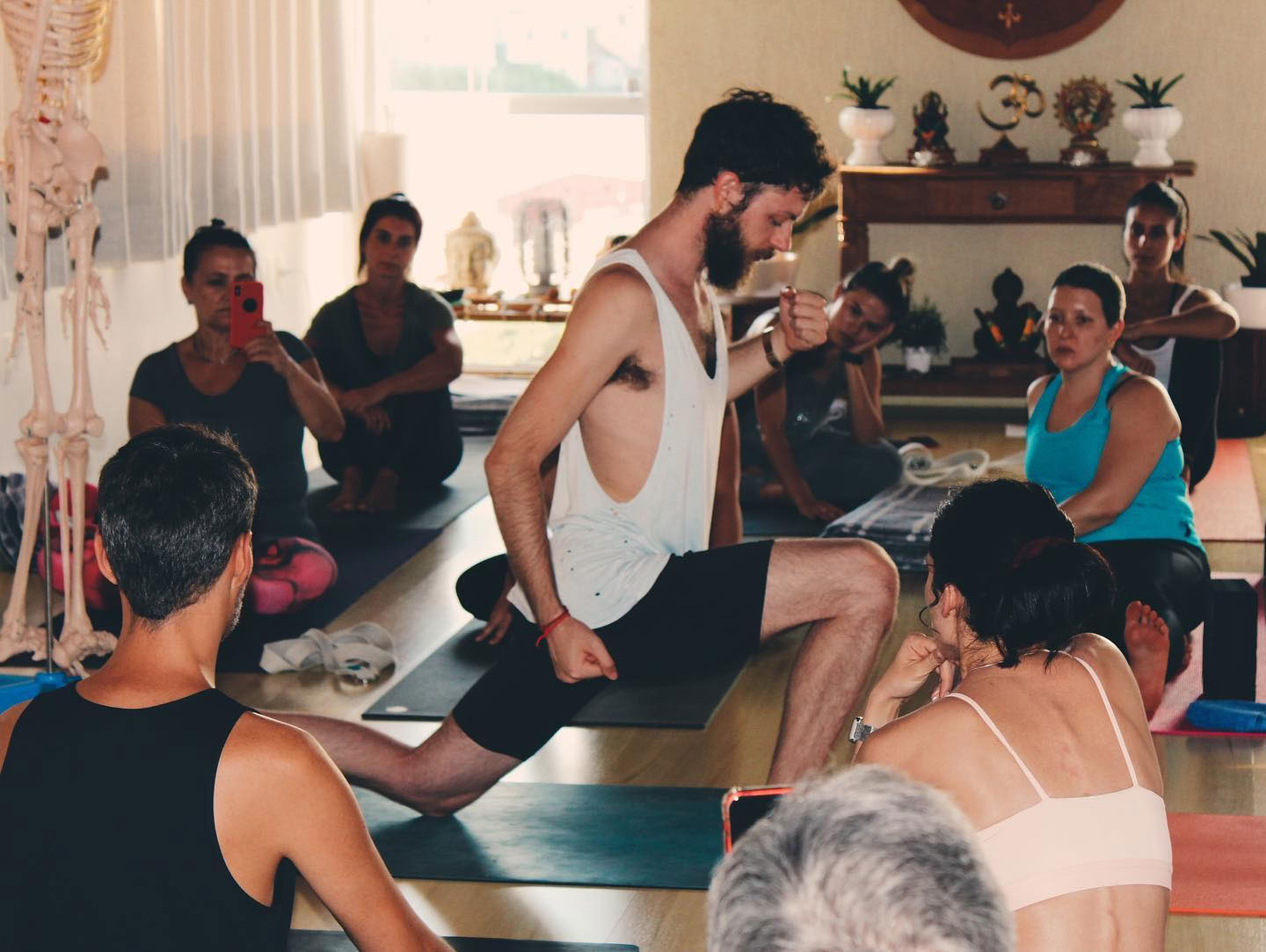 Formación de Profesores de Yoga de 200 Horas - Octubre de 2026