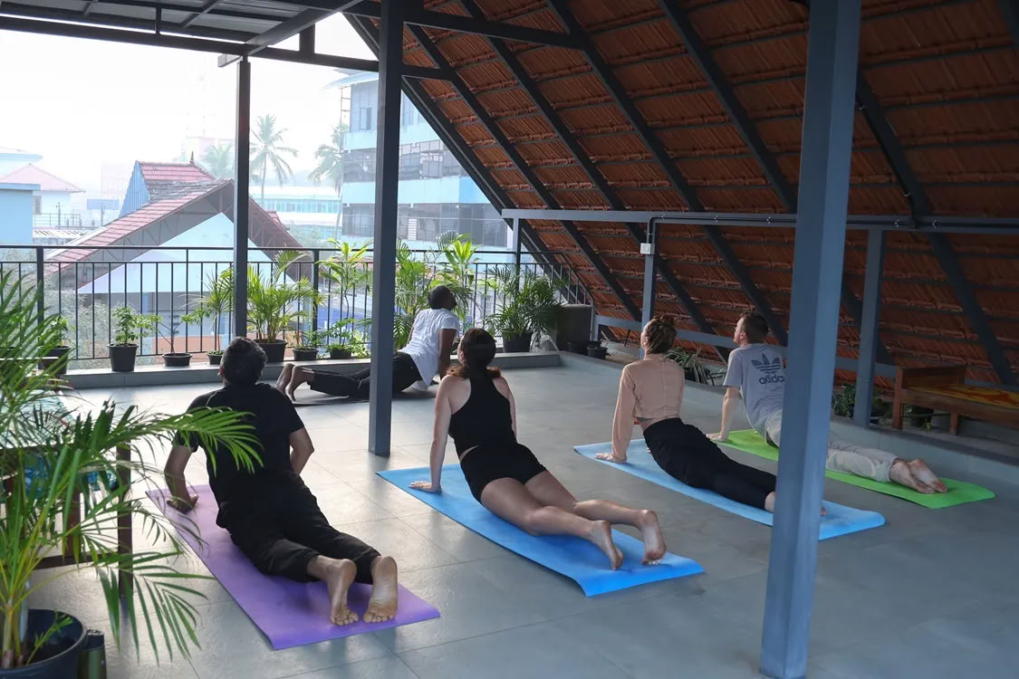 21 días Veda Evolve: terapia de bienestar y rejuvenecimiento de Ayur Yoga Ayurveda con retiro de yoga