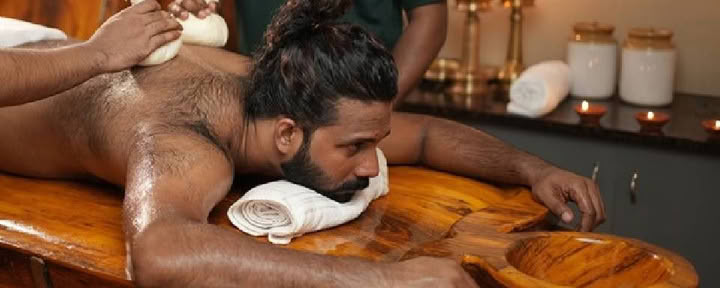Retiro de yoga ayurvédico de 11 días Veda Evolve: desintoxica y despierta tu vitalidad interior