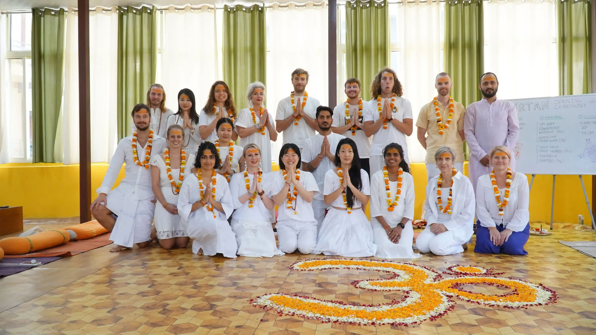 Formación de Kundalini Yoga de 100 horas