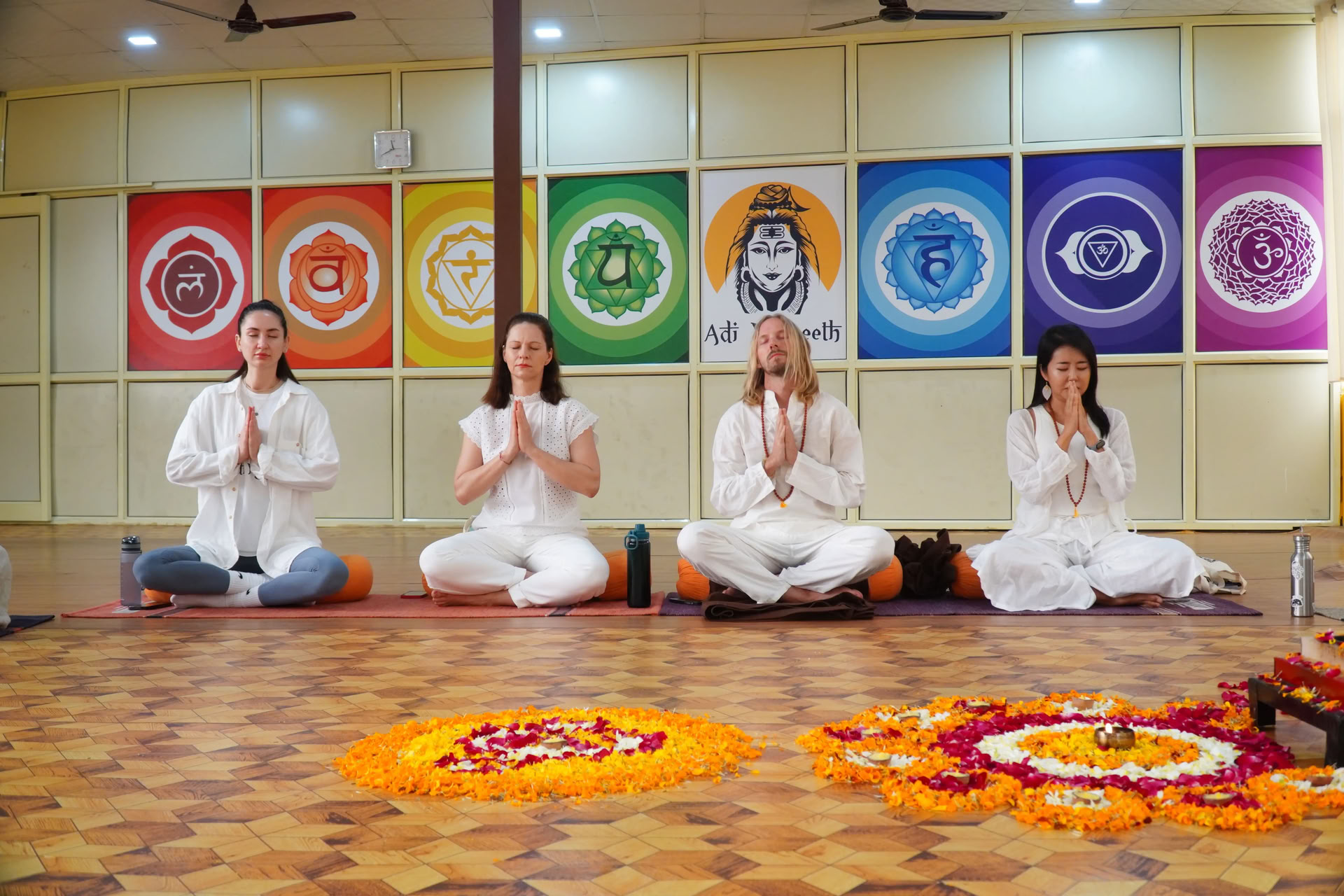 Formación de Kundalini Yoga de 100 horas