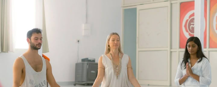 Formación Avanzada de Kundalini de 300 Horas