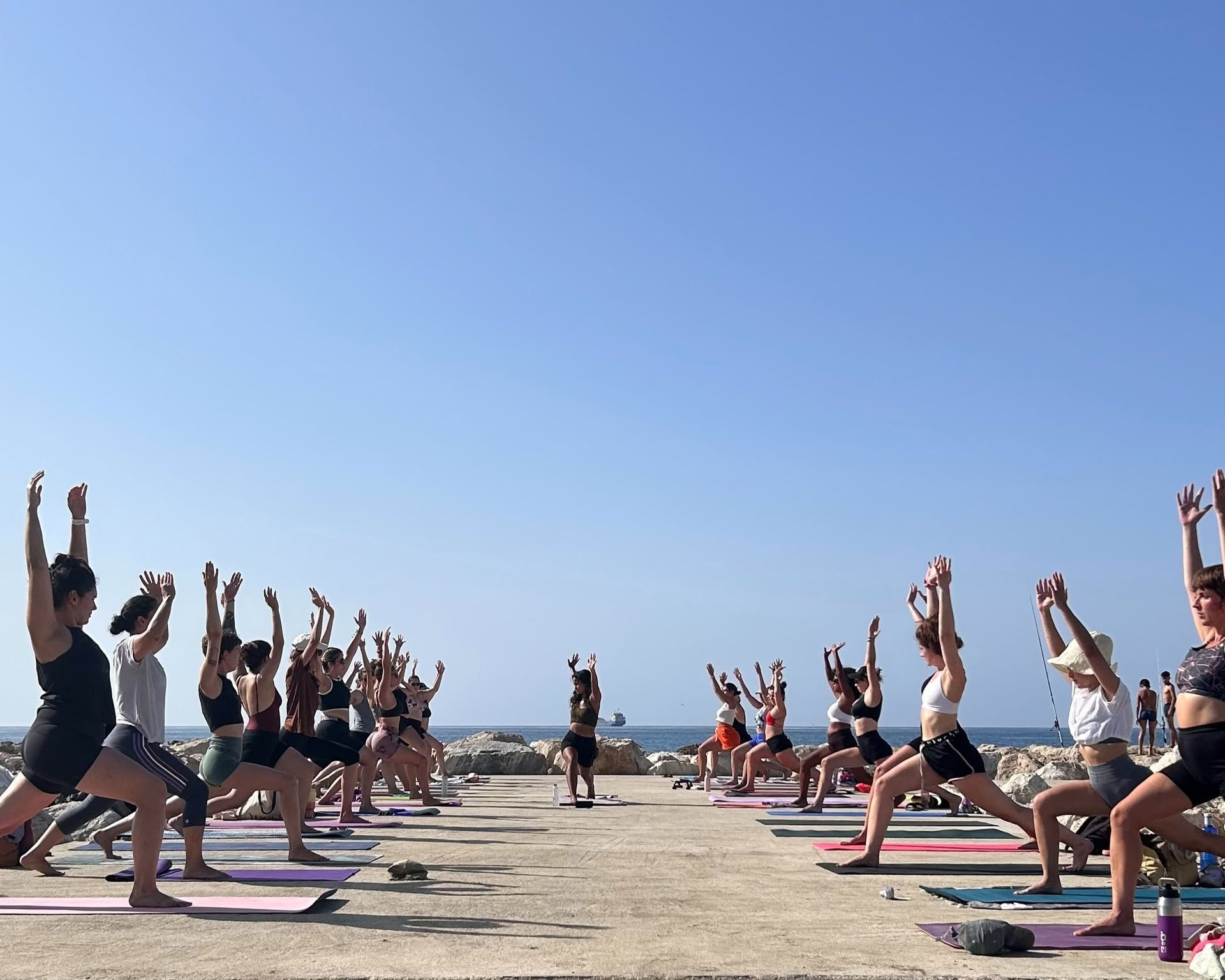 Vinyasa junto al mar