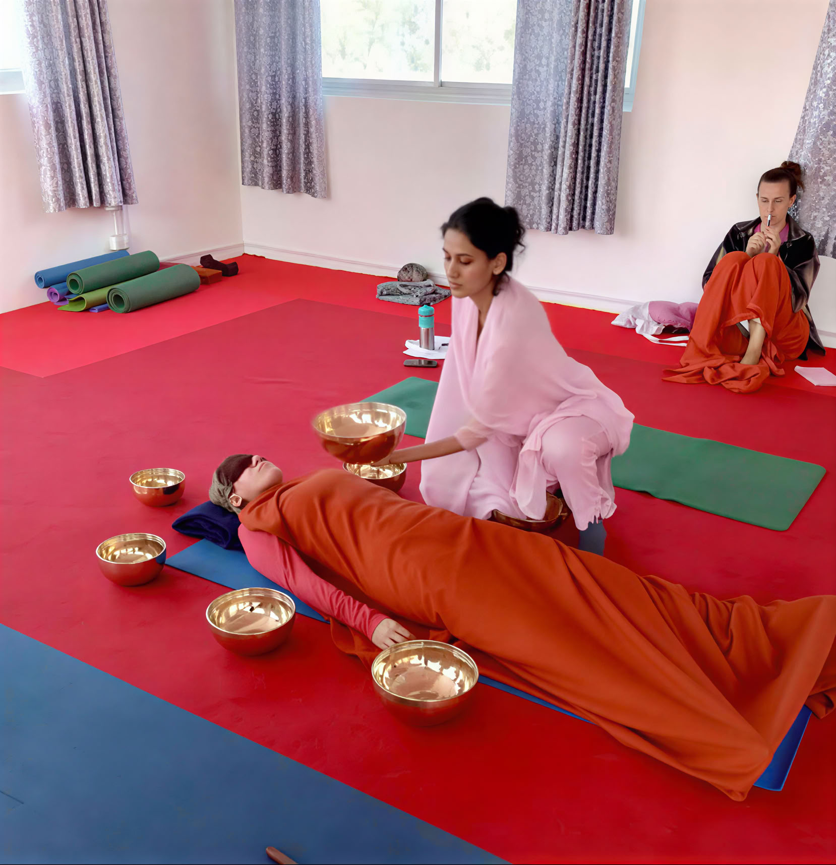 Formación de Profesores de Sanación con Sonido de 30 Horas y 6 Días en Rishikesh, India