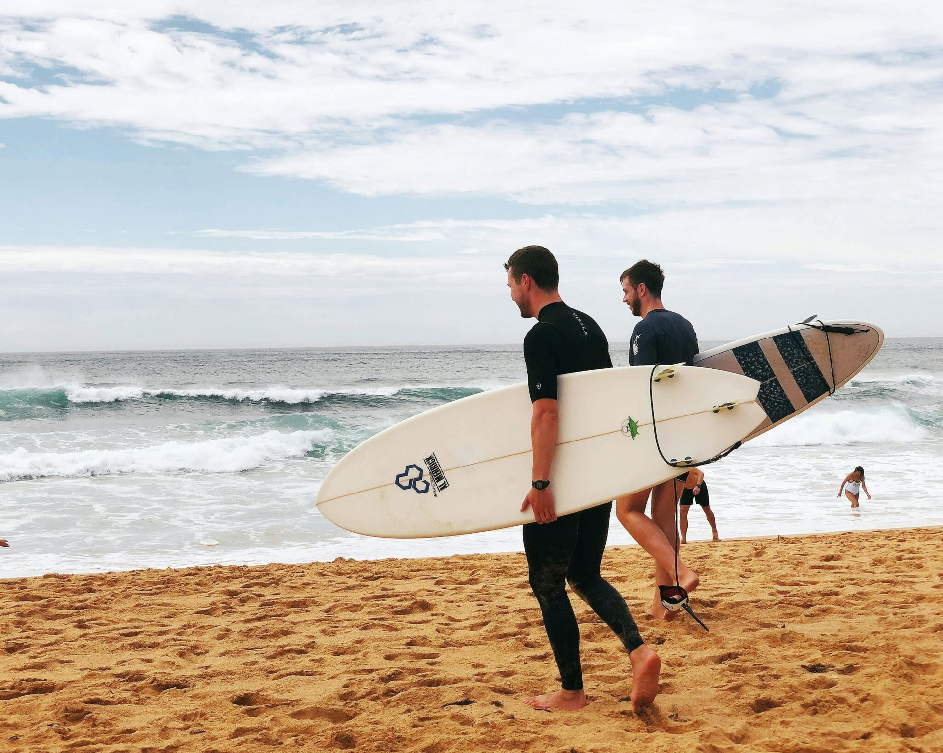 Campamento de surf y yoga de 7 días en Fuerteventura
