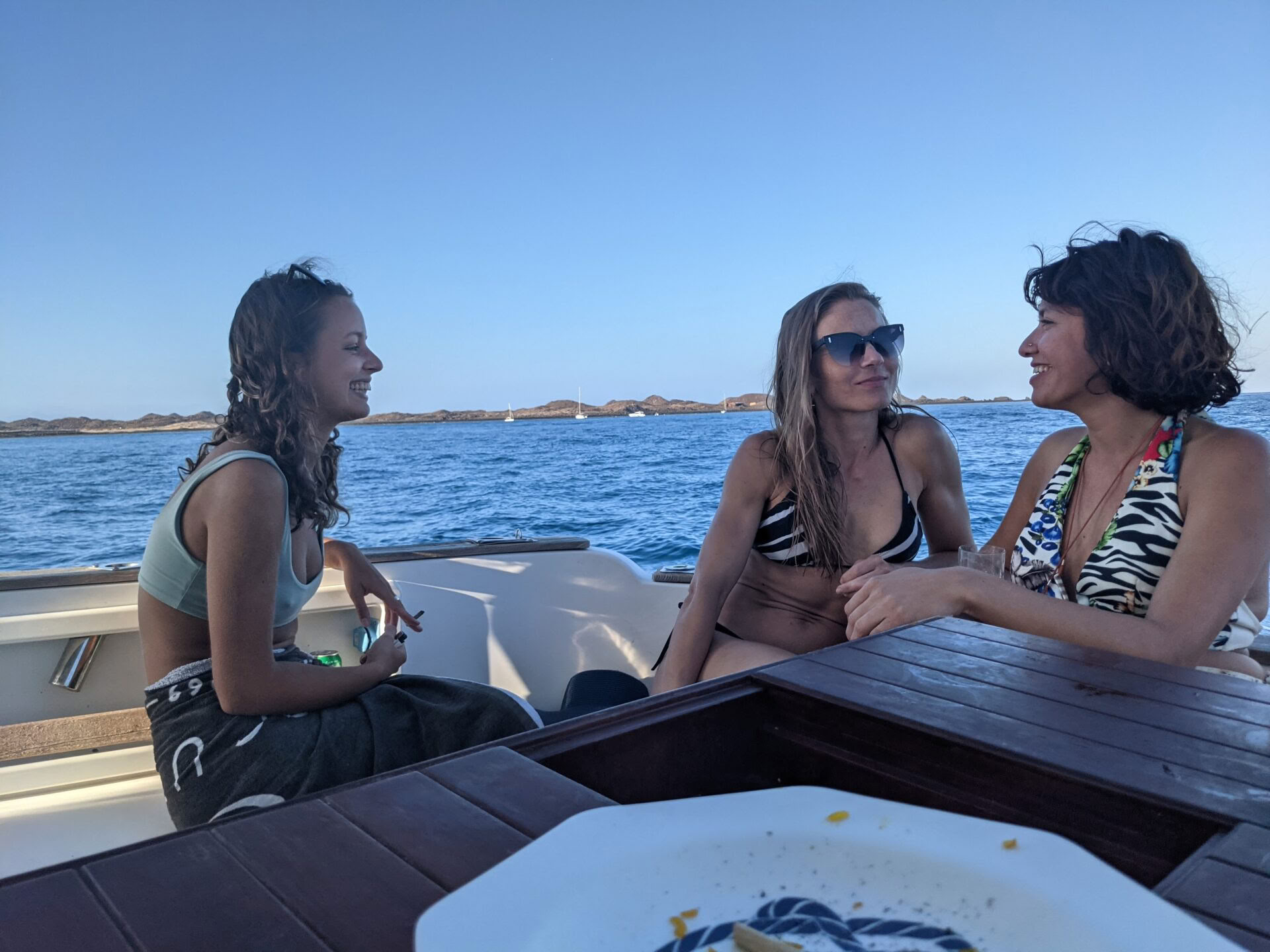 Campamento de surf y yoga de 7 días en Fuerteventura
