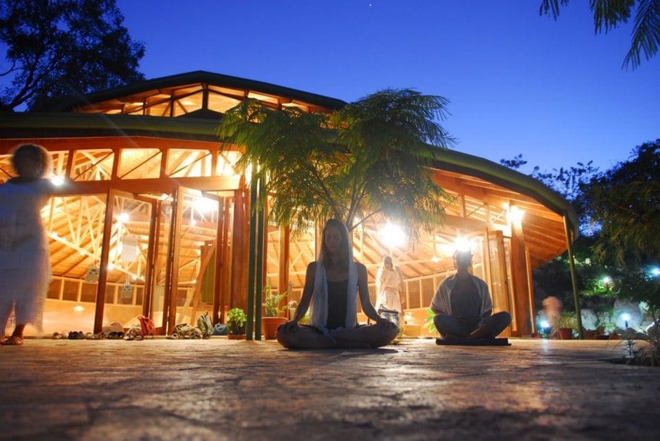 PachaMama Eco Village & Centro de Retiro