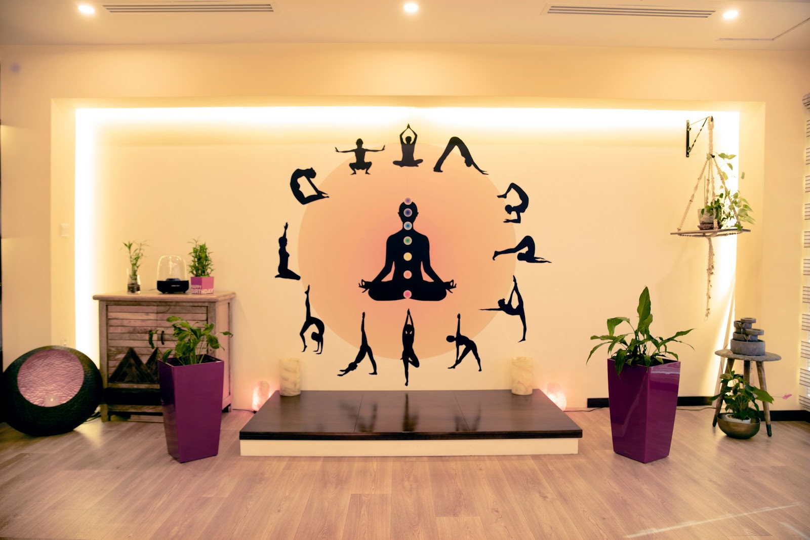 Pratimoksha Dubai - El Centro de Yoga Enlighten