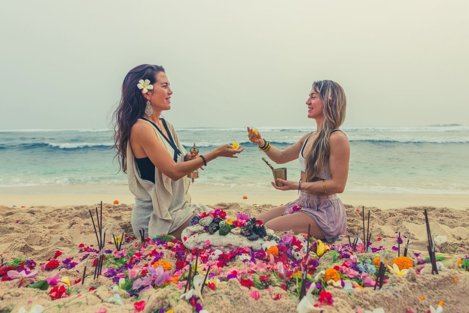 SoHA School of Healing Arts - Formaciones de Profesores de Yoga