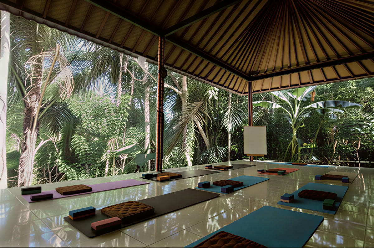 Bali Yoga Center - Clases de yoga y YTT en Ubud Bali
