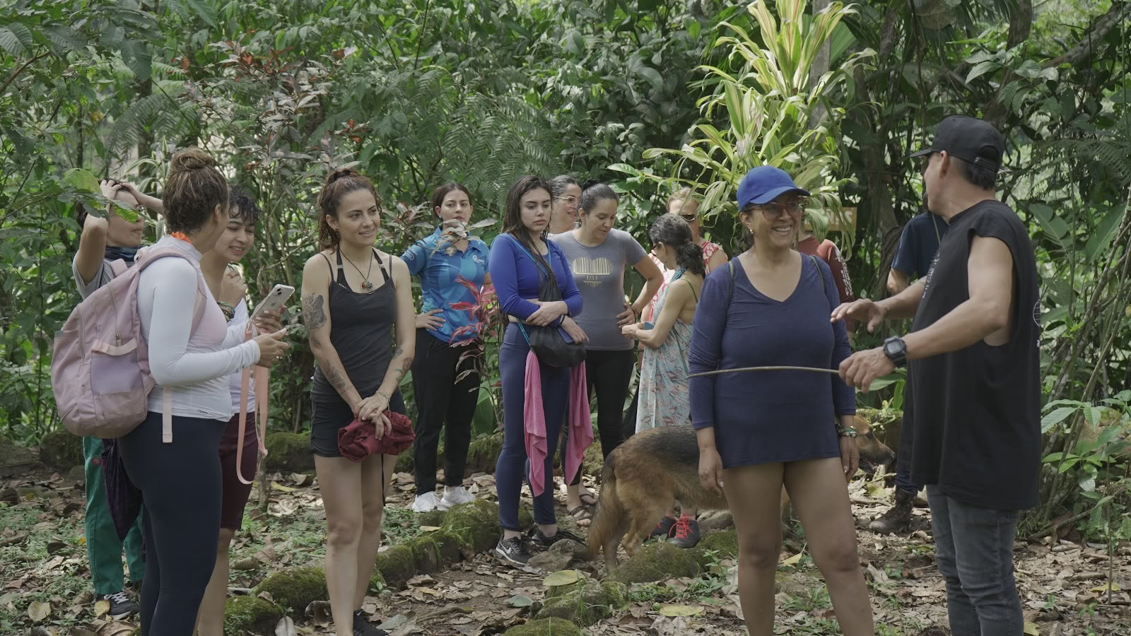 Mahadevi Ayahuasca Retiro Colombia