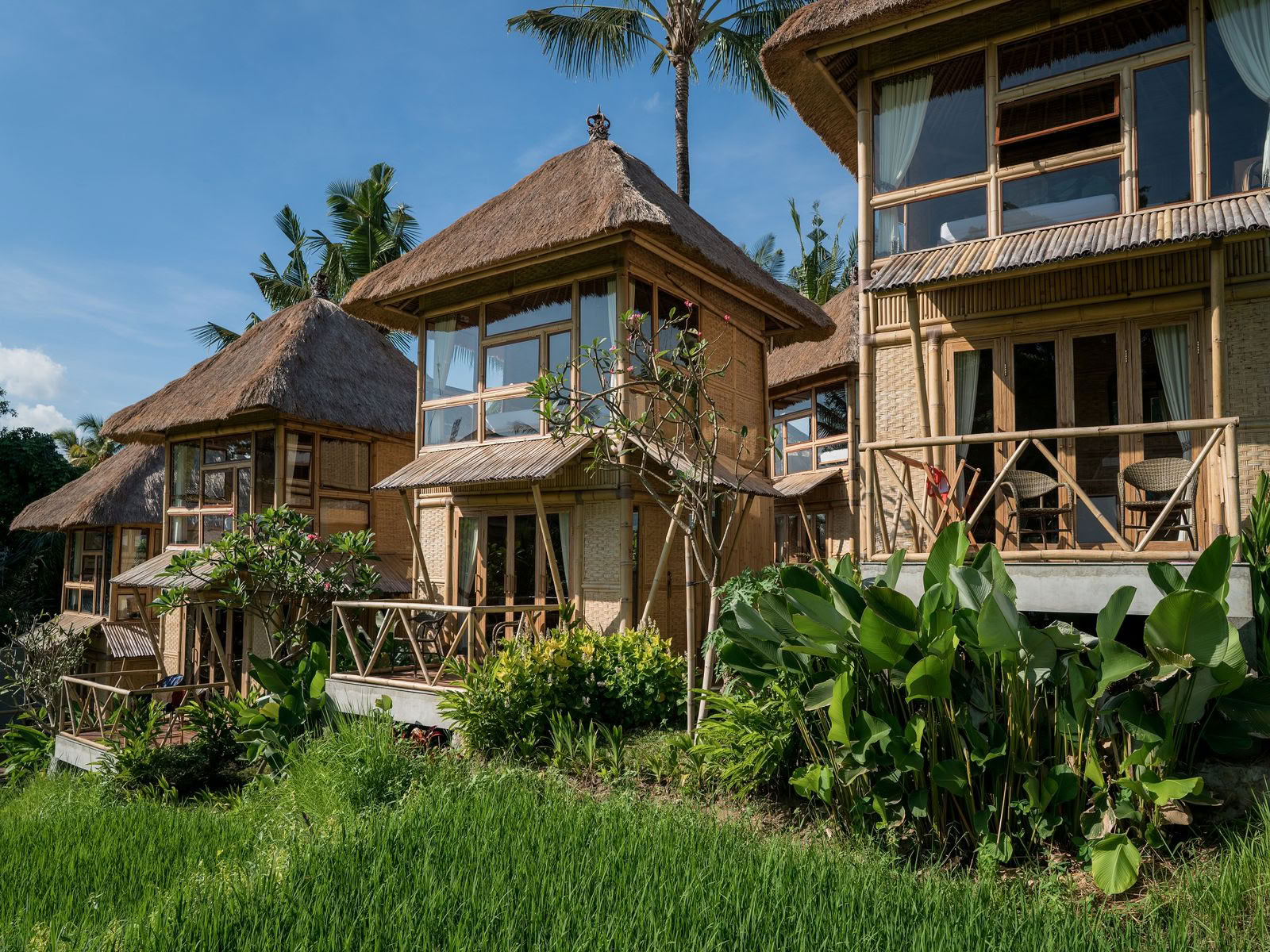 Shades of Yoga - Formación de profesores de yoga en Bali