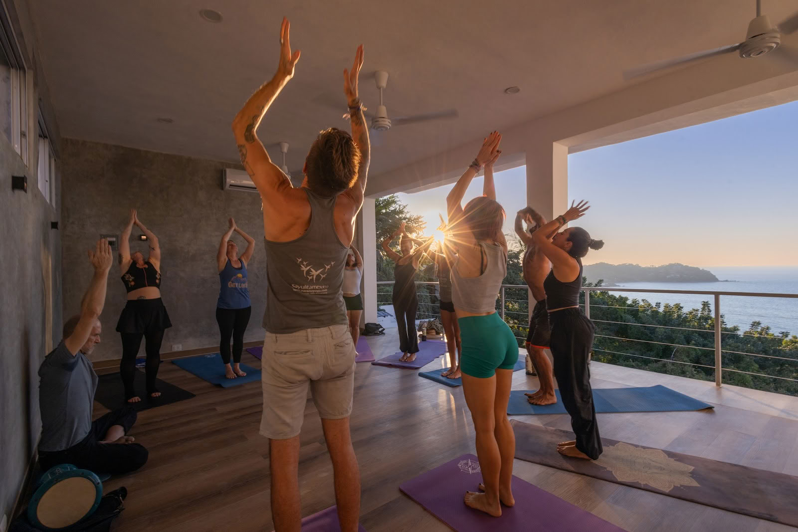 Paraiso Yoga School