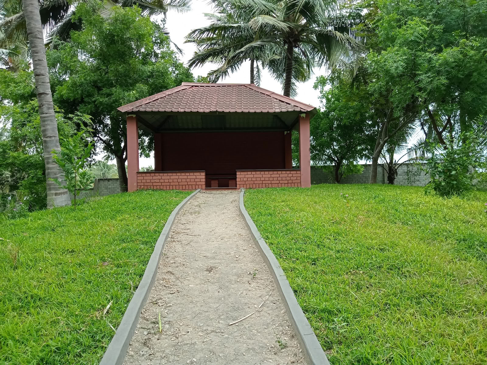 Shri Sivalaya Hospital de Sanación Natural Holística