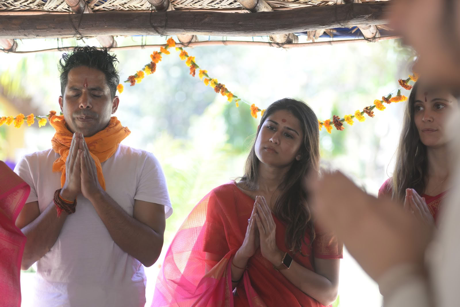 Rishikesh Adiyogi - Formación de profesores de yoga en Rishikesh RYS 200, 300