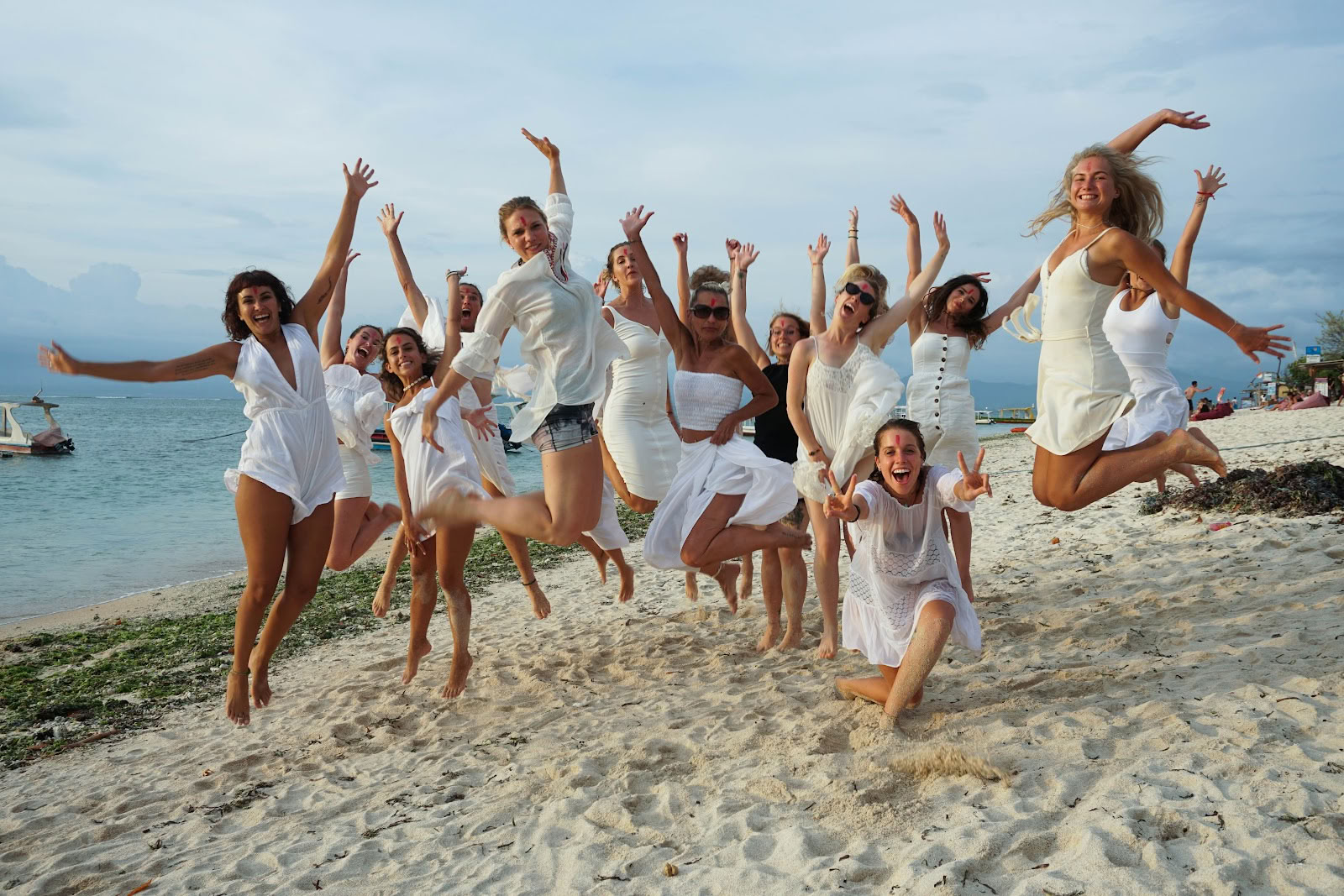 Instituto de Yoga y Pilates Santosha