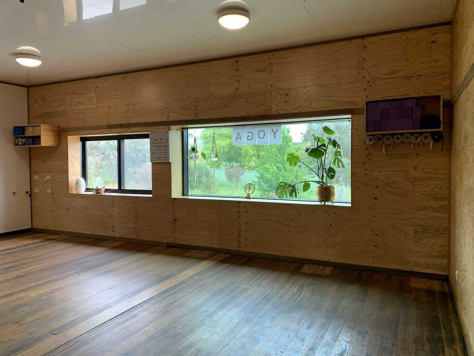 Estudio de Yoga Awakening