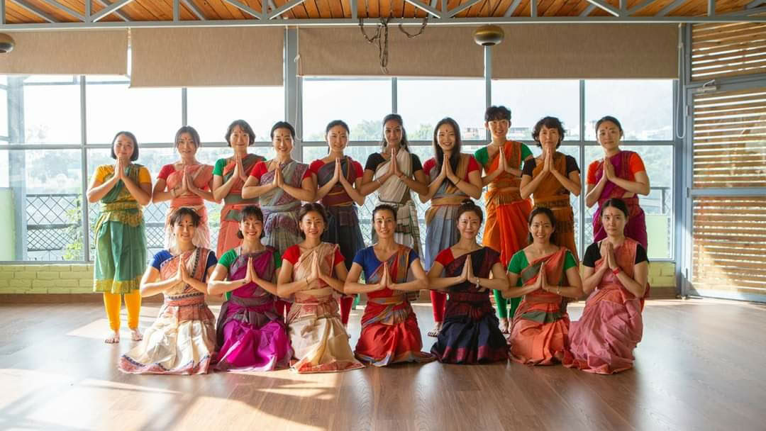 Aadi Yoga School - La mejor escuela tradicional de yoga en Rishikesh, India