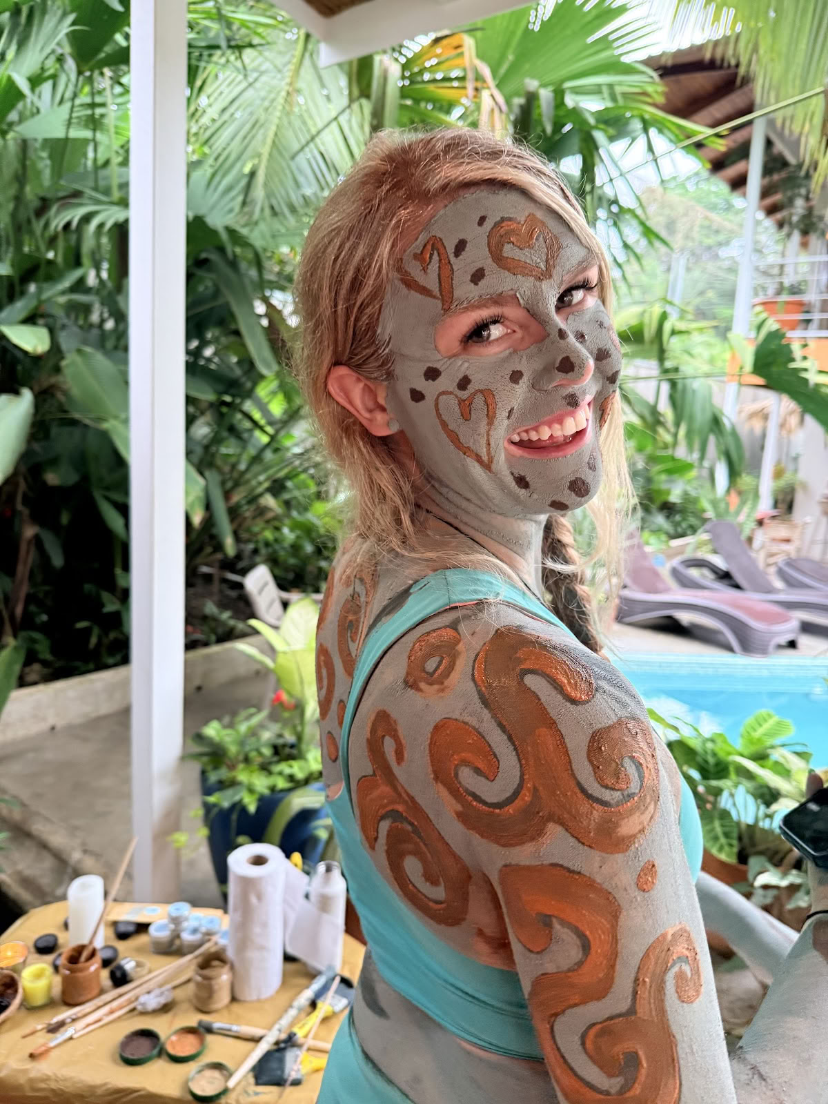 Julie LiT Yoga Teacher | Life Coach | Retiros