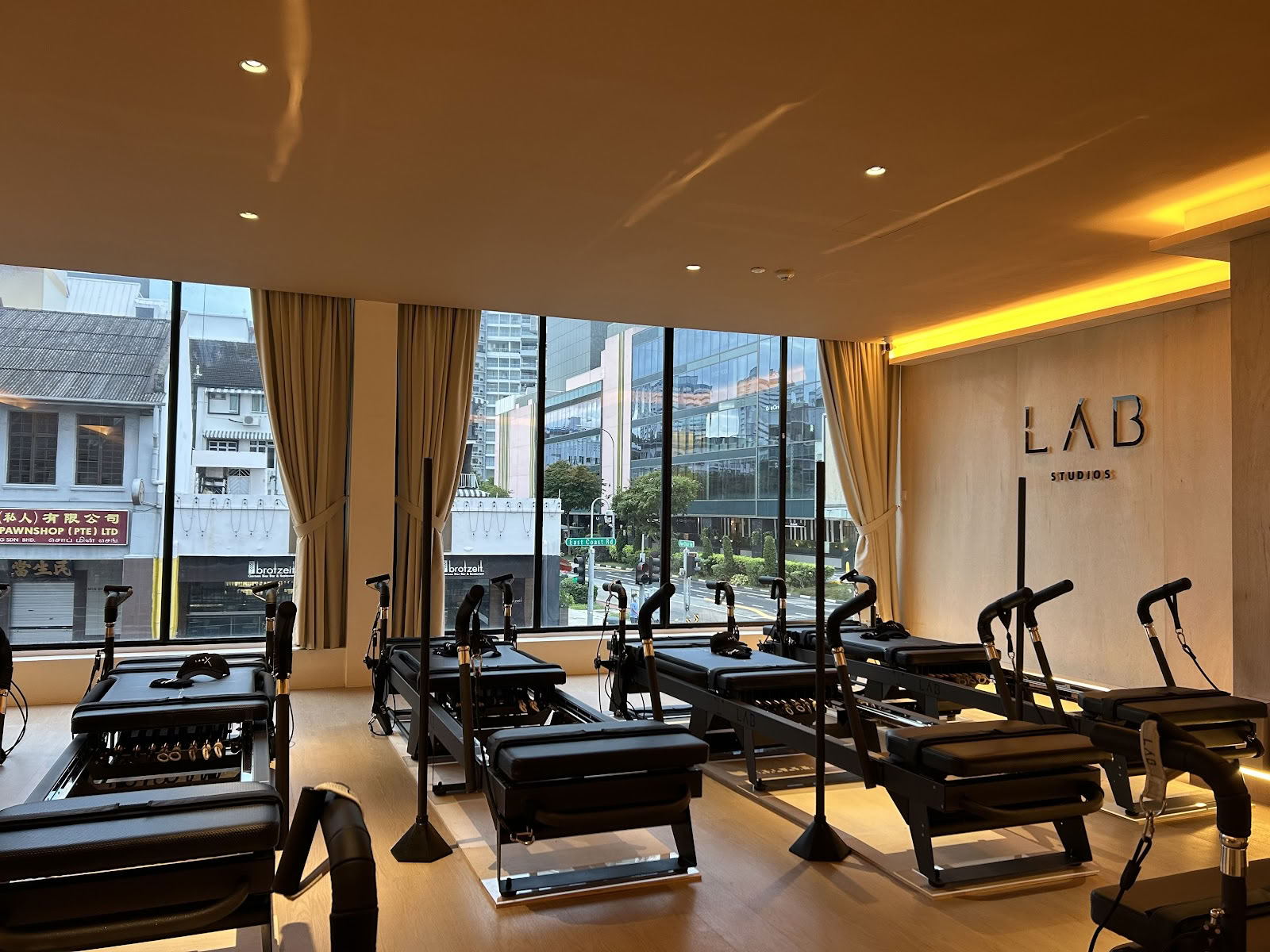 Lab Studios - Costa Este | LabX y Pilates Reformer