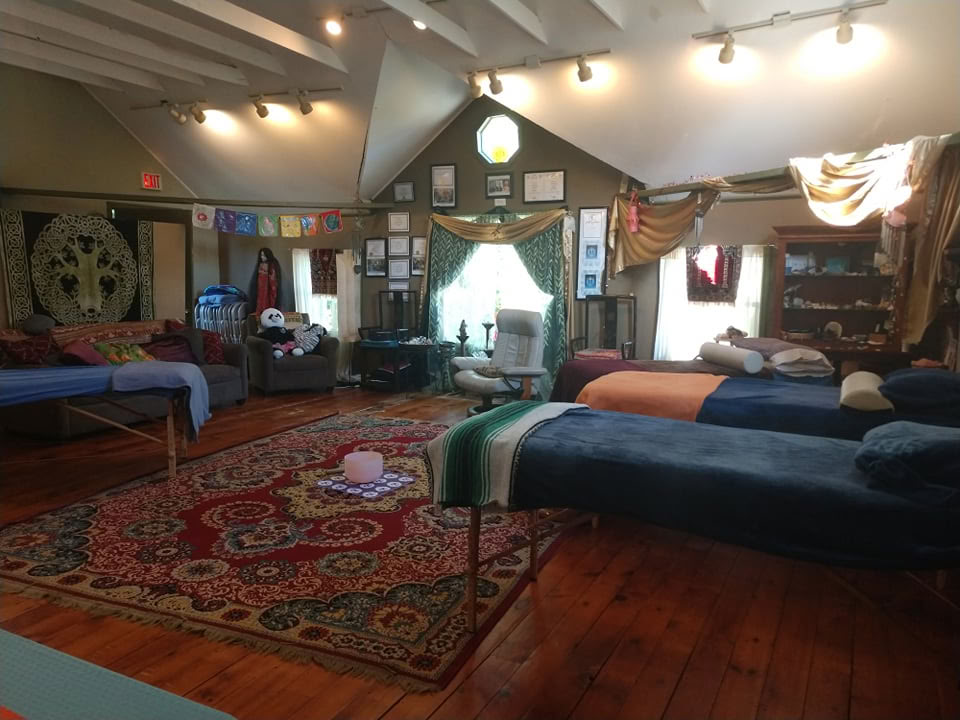 Kathy Milanowski, Wisconsin Wellness Center, Formación de Reiki y retiros
