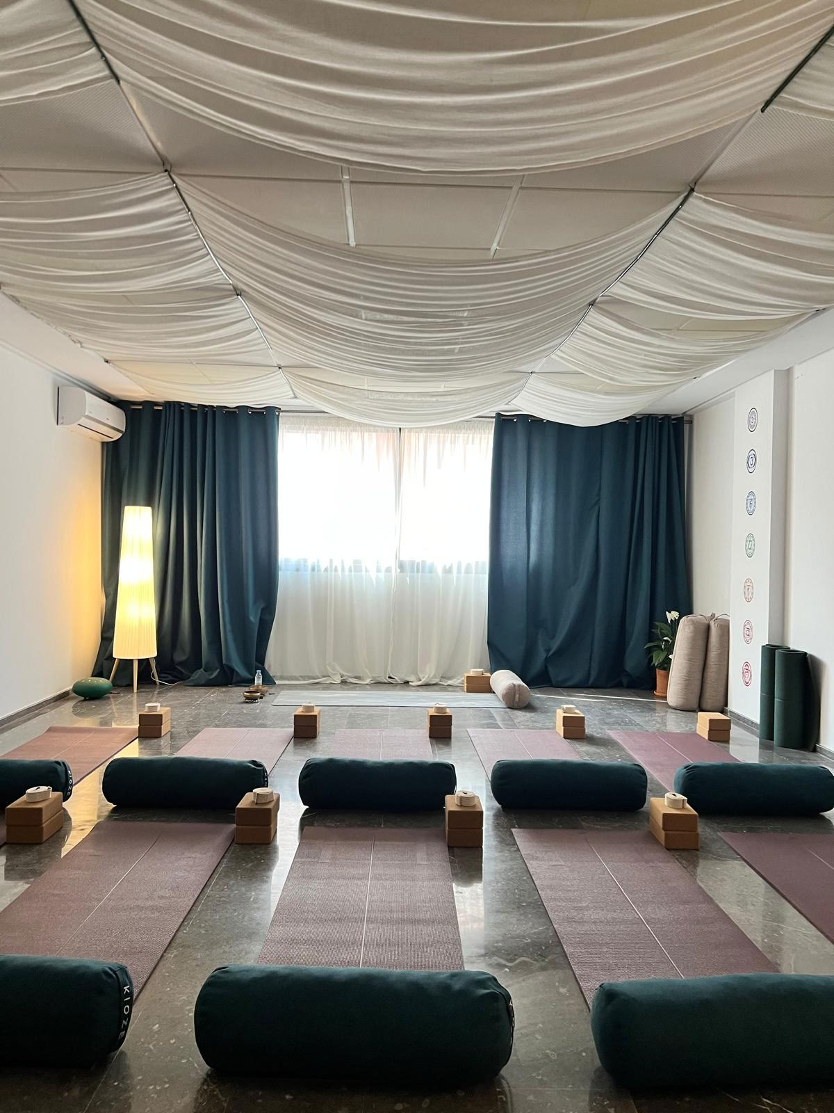 Kioze - Yoga Marrakech, Estudio de Yoga 100% Mujeres, Pilates Marrakech, Danza Oriental, Boxeo para Mujeres, Clases de Yoga Marrakech