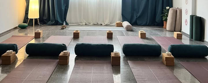 Kioze - Yoga Marrakech, Estudio de Yoga 100% Mujeres, Pilates Marrakech, Danza Oriental, Boxeo para Mujeres, Clases de Yoga Marrakech