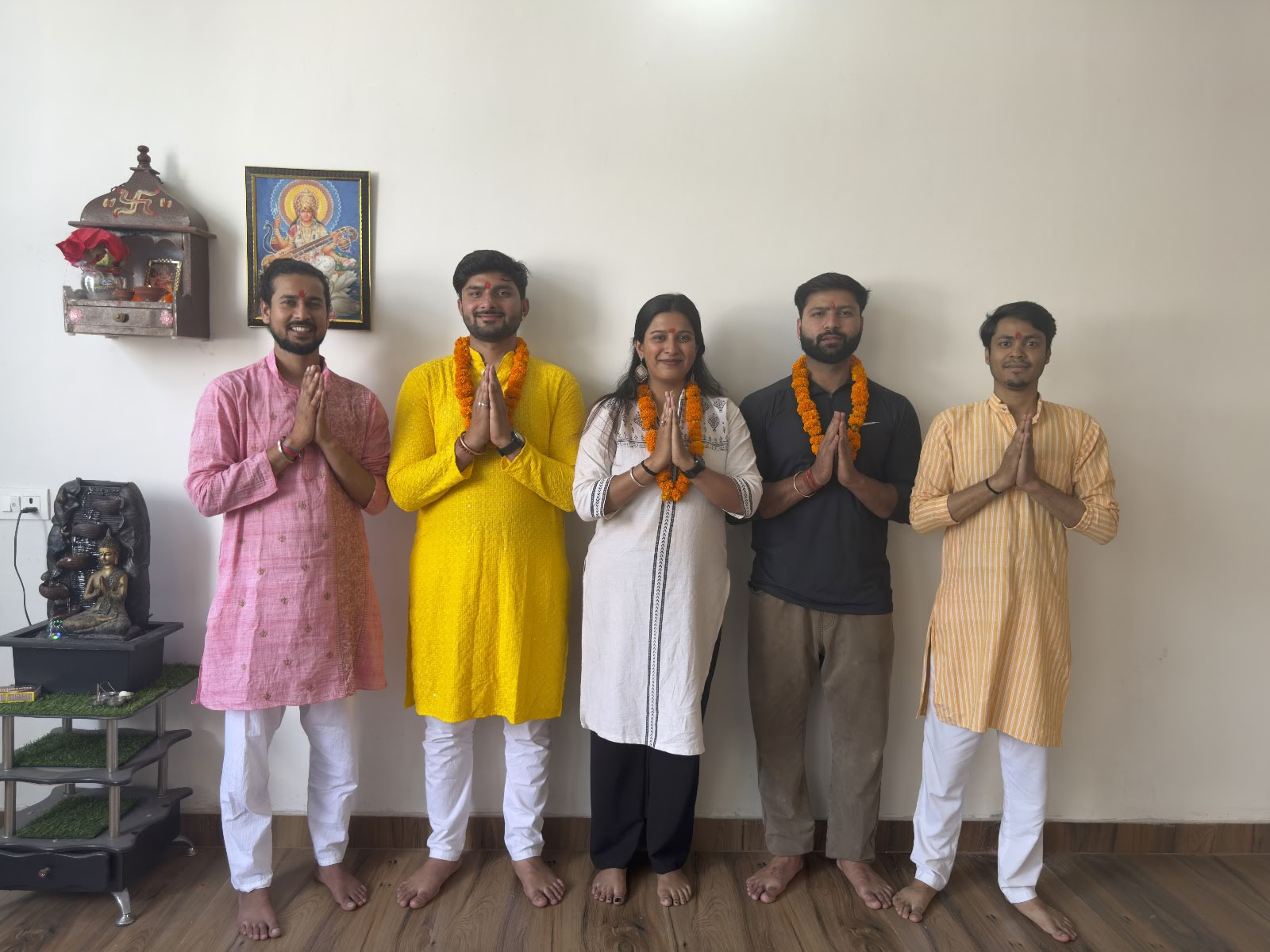 Clases de yoga de Kunwar | Clases de yoga en Dehradun | Curso de yoga en Dehradun | Formación de profesores de yoga en Dehradun