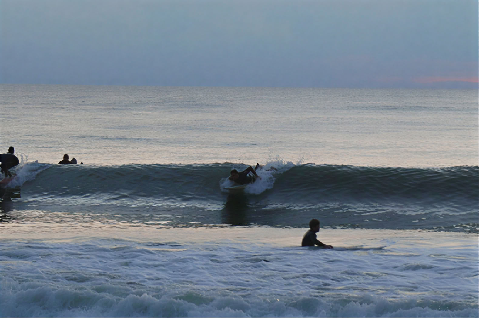 Momento de surf y yoga