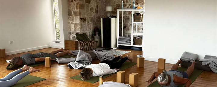 Alegría Natural - Terapia de Yoga