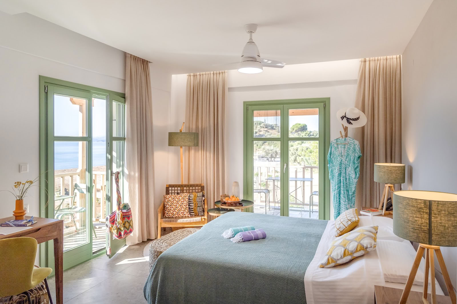Peli Kastri Guesthouse y Retiro