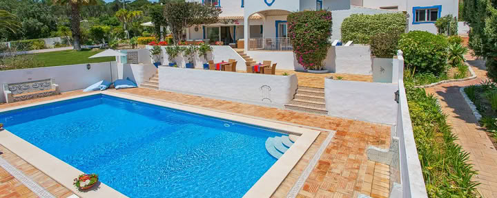 Casa de Campo y Jardines Quinta Bonita