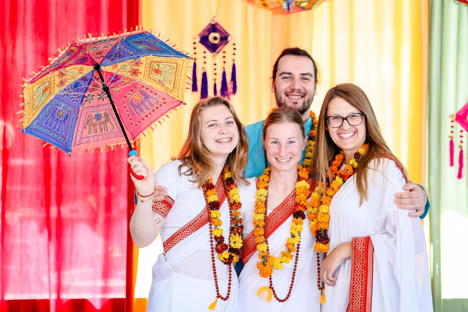 Rishikesh Yogkulam - La mejor escuela de yoga en Rishikesh, India