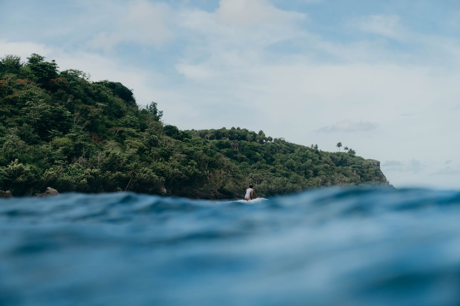 Retiro de surf y yoga para hermanas