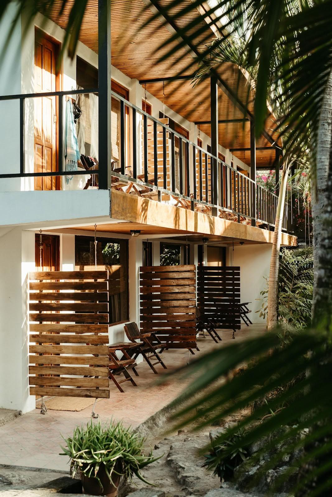 Retiro de surf y yoga para hermanas
