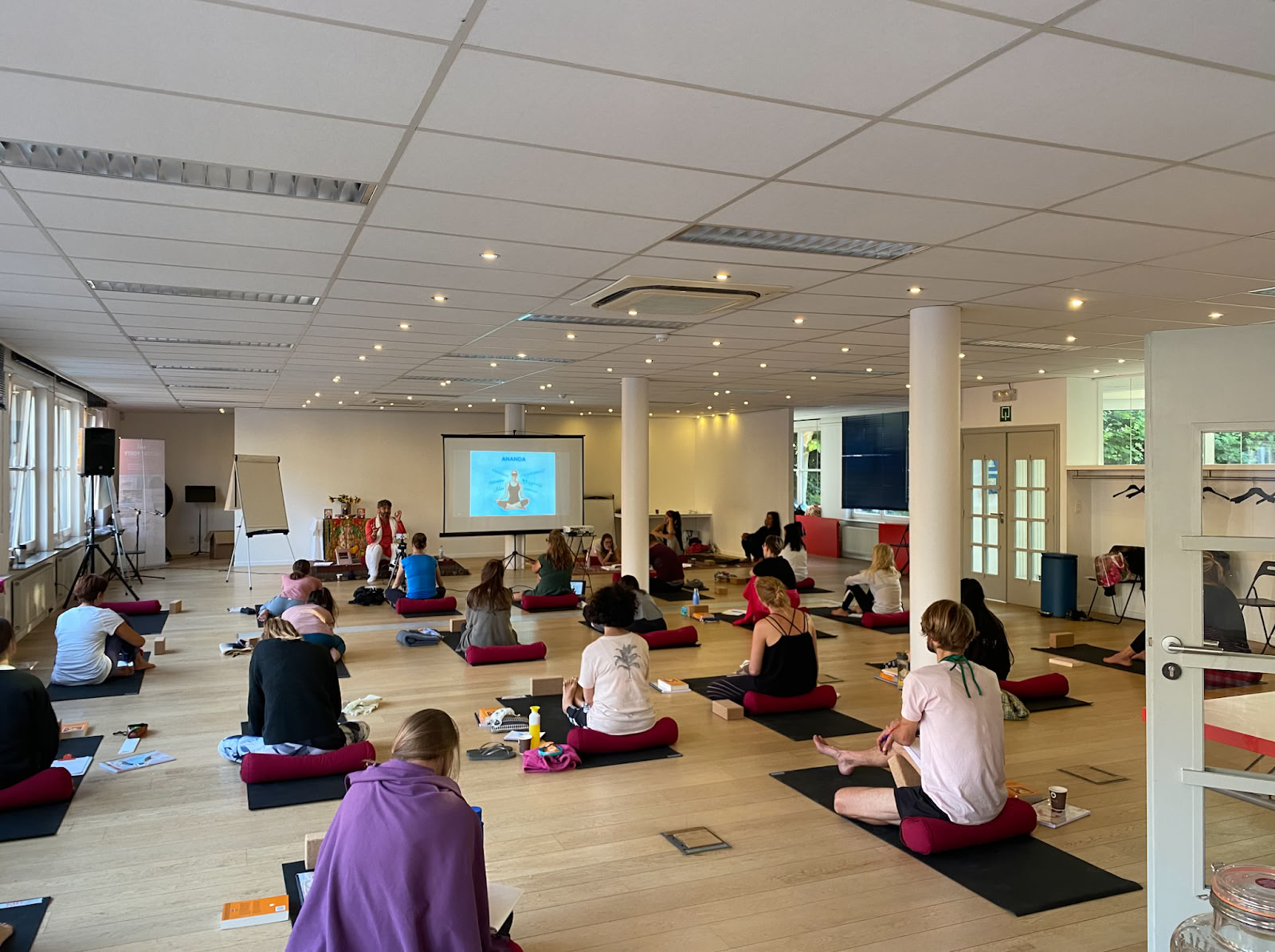 Formación de Profesores de Yogalife
