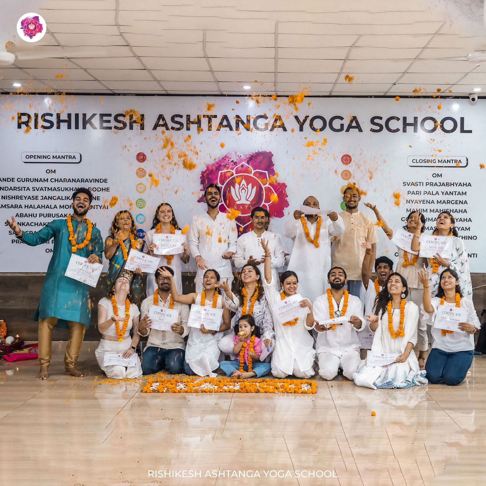 Escuela de Yoga Ashtanga de Rishikesh - TTC de Yoga en Rishikesh