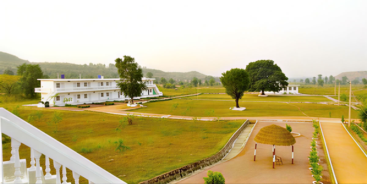 Arhanta - Ashram de formación de profesores de yoga en la India
