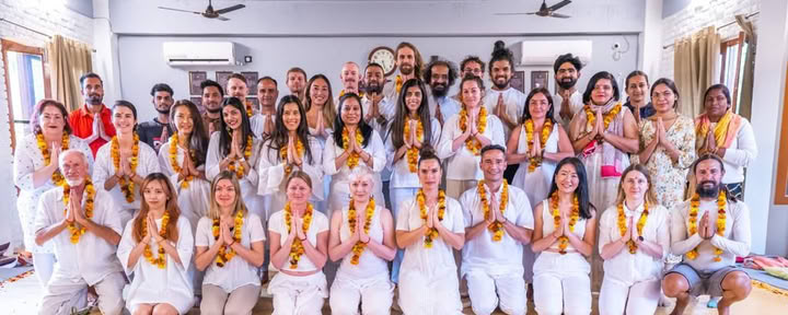 Asociación de Yoga del Himalaya®