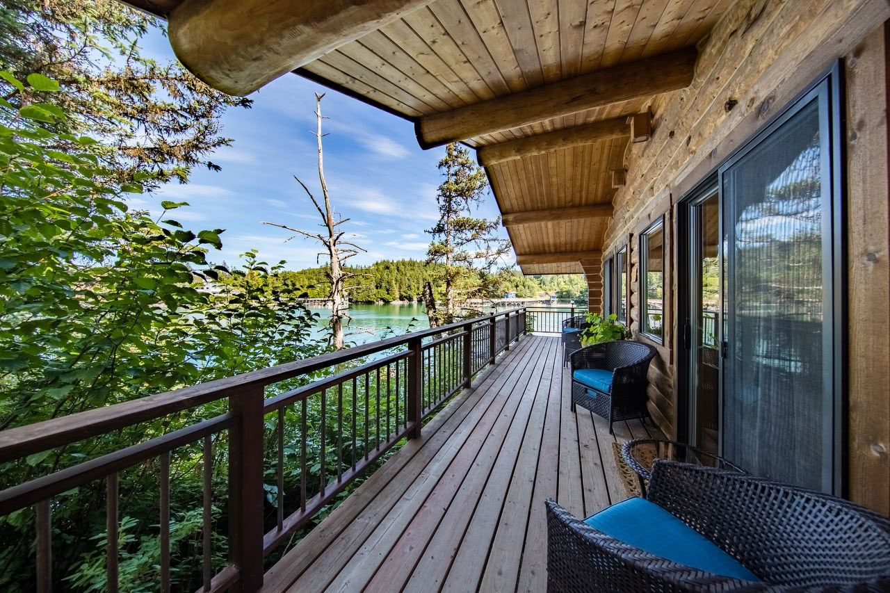 Stillpoint Lodge